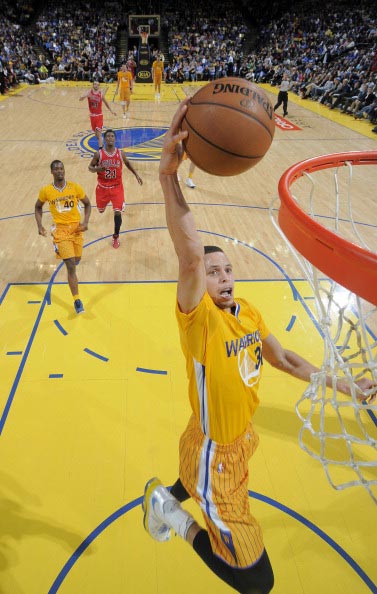 他也是凭借 他也是凭借